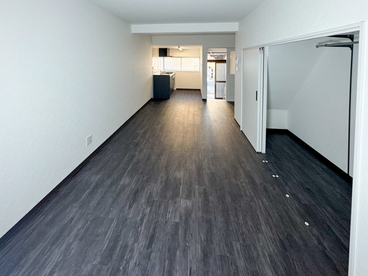 >大阪市阿倍野区 「残す」をデザインに　築古戸建てリノベーション サムネイル